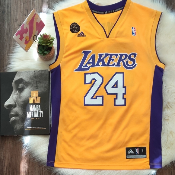 Lakers Kobe#24 Jersey Small Adult Men's Lakers Kobe#24 Jersey Small Adult Men's